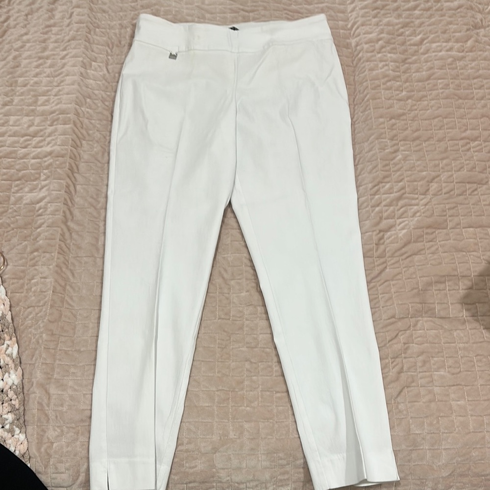 White Dress Pants with Tailored Silhouette and Crease Line
